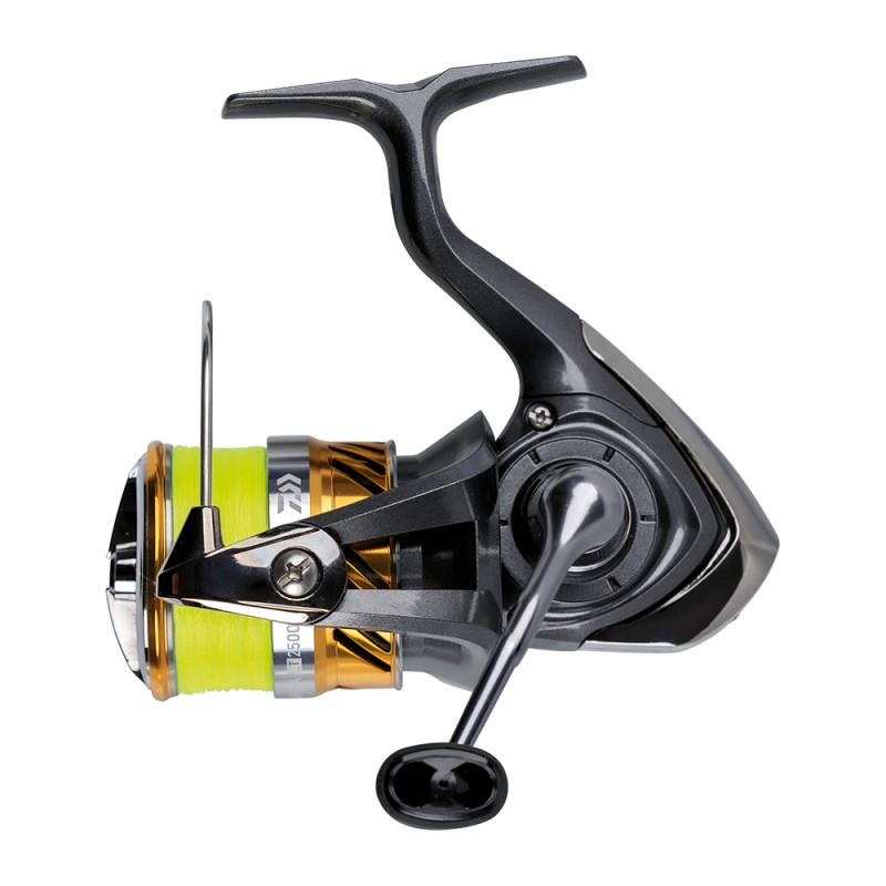 prívlačový navijak s pletenou šnúrou DAIWA 20 Laguna LT JB prívlačový navijak s pletenou šnúrou DAIWA 20 Laguna LT JB