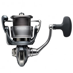 prívlačový navijak DAIWA 24 Certate (G) LT - spodná časť navijáka