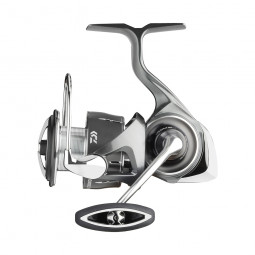 Prívlačový navijak DAIWA 24 Luvias LT