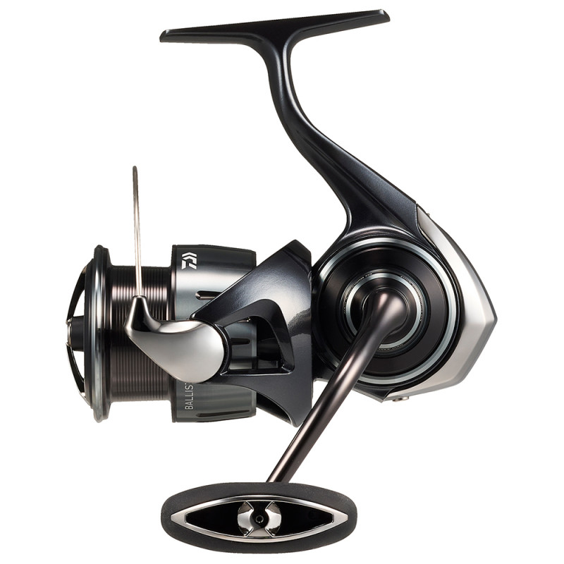 Prívlačový navijak s vysoko rýchlostným prevodom DAIWA 25 Ballistic HD LT